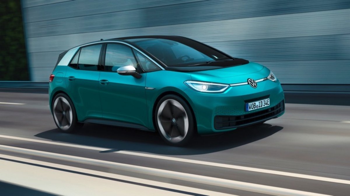 Volkswagen, elektrikli araç menzilini 700 kmye çıkarmayı hedefliyor